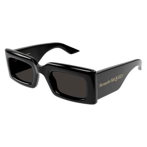 Alexander McQueen Accessories - New Authentic  ALEXANDER MCQUEEN Black Square AM0433S 001 Sunglasses Women